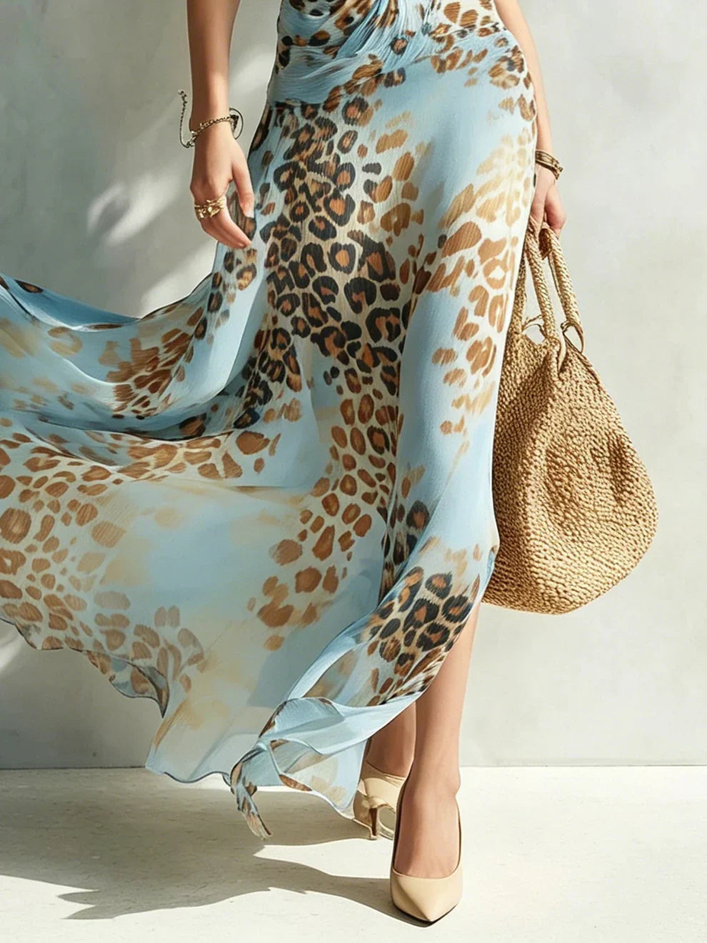 Eloria - Vestido largo con estampado de leopardo y escote halter transparente