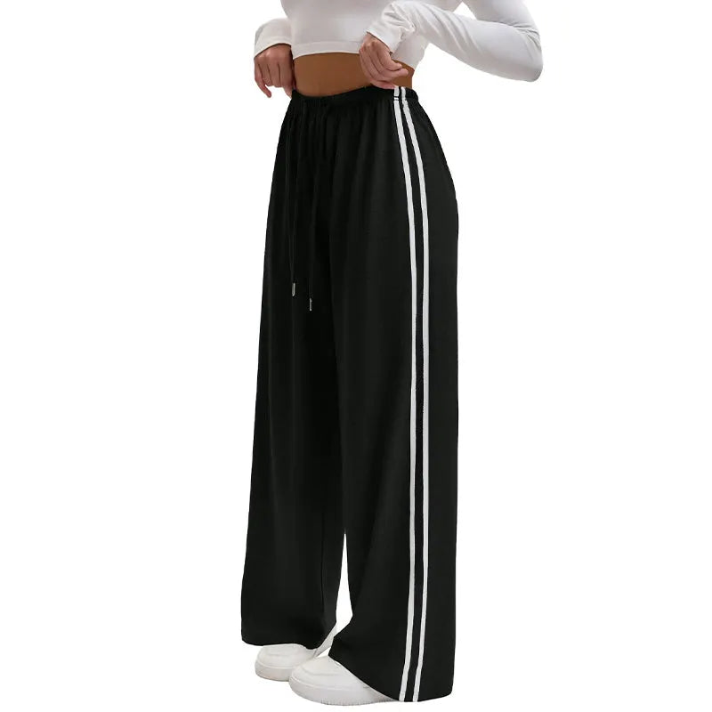 Adorielle - Pantalón ancho de rayas deportivas