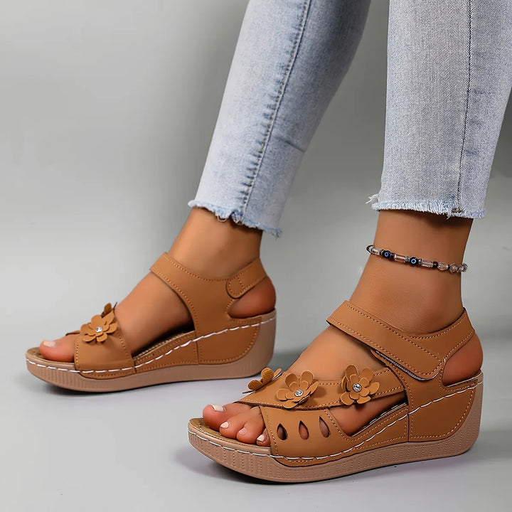 Fiorelia - Sandalias de cuña florales cómodas