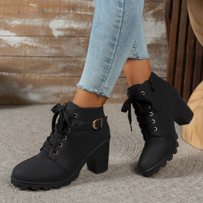Saffie - Tacones de punta ancha