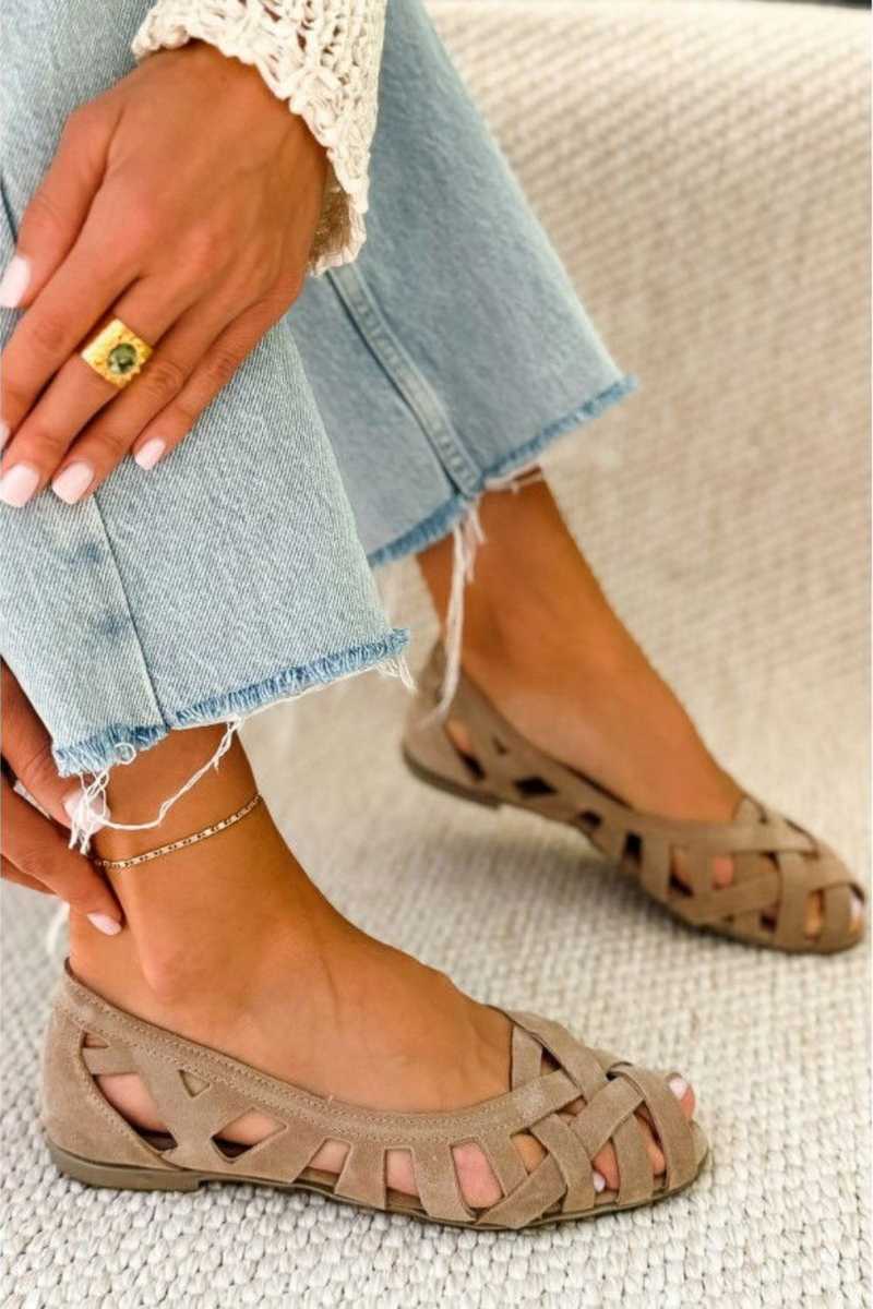 Kinsley - Sandalias planas de tejido trenzado