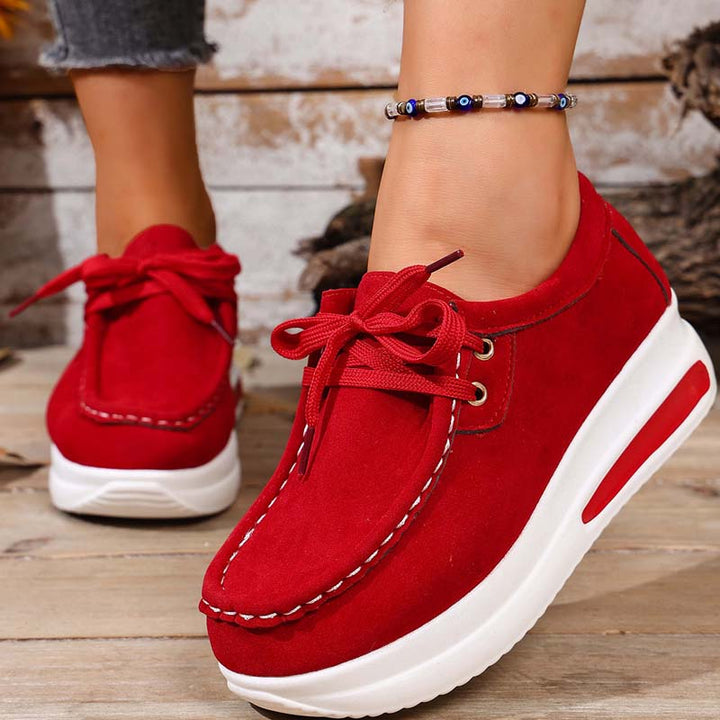 Eirwen - Zapatillas de plataforma acolchadas con cordones