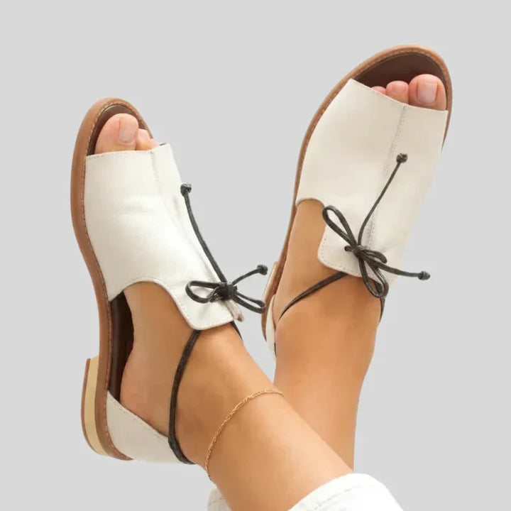 Oriessia - Sandalias con cordones premium