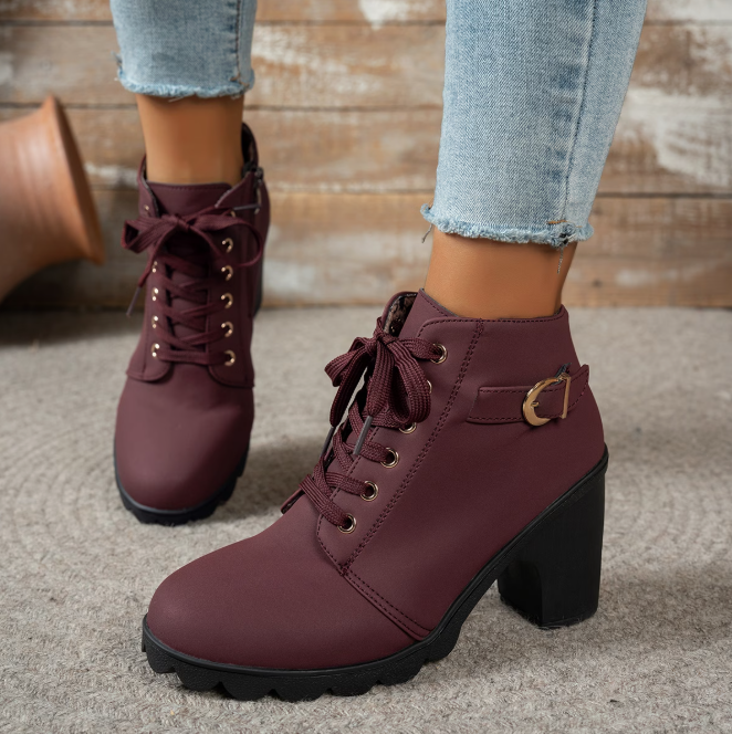 Saffie - Tacones de punta ancha