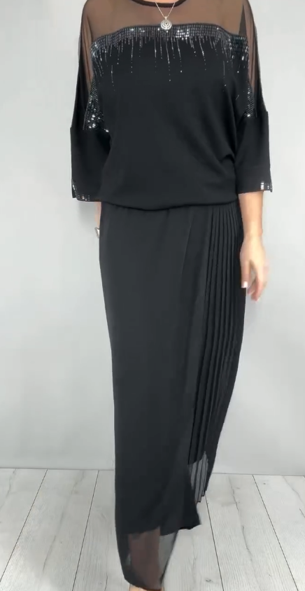 Caia - Conjunto de dos piezas con pantalón con detalles plisados y apliques
