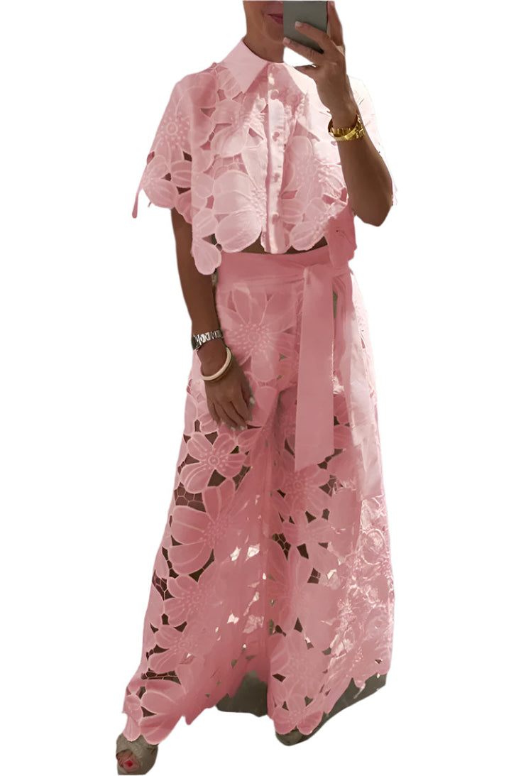 Celessia - Conjunto con blusa de encaje floral y pantalón de pierna ancha