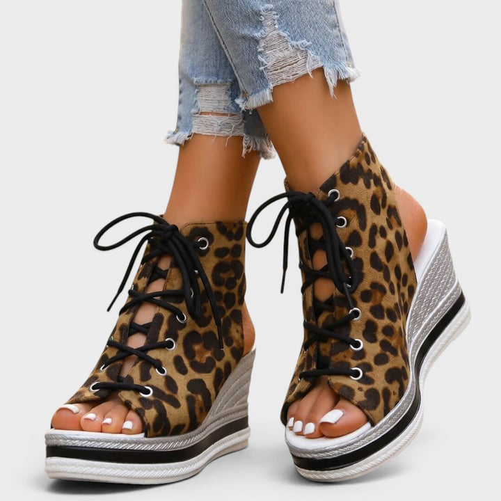 Elaina - Sandalia de cuña alta con lazada