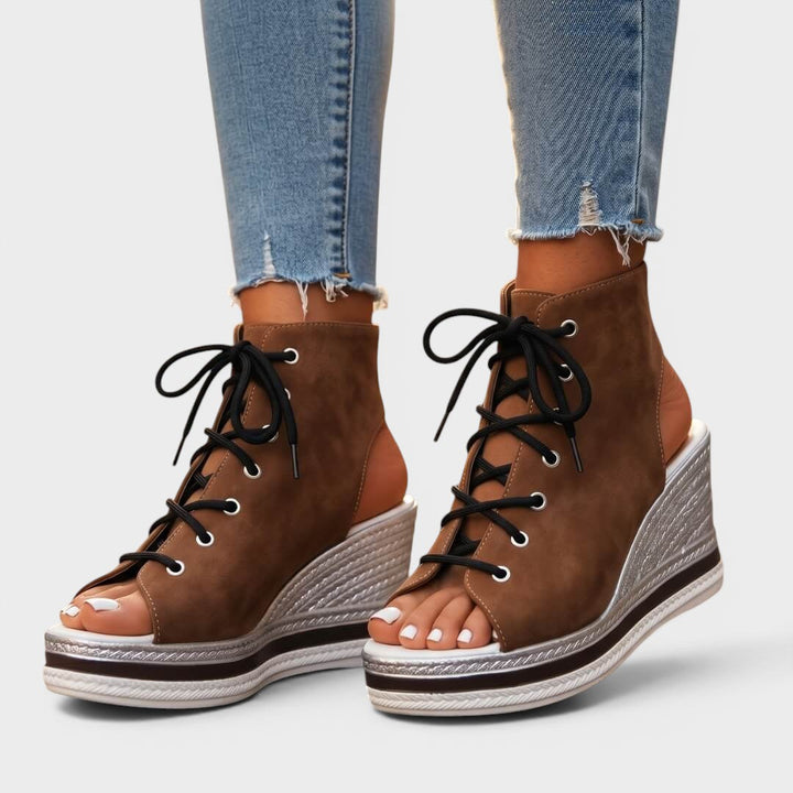 Elaina - Sandalia de cuña alta con lazada