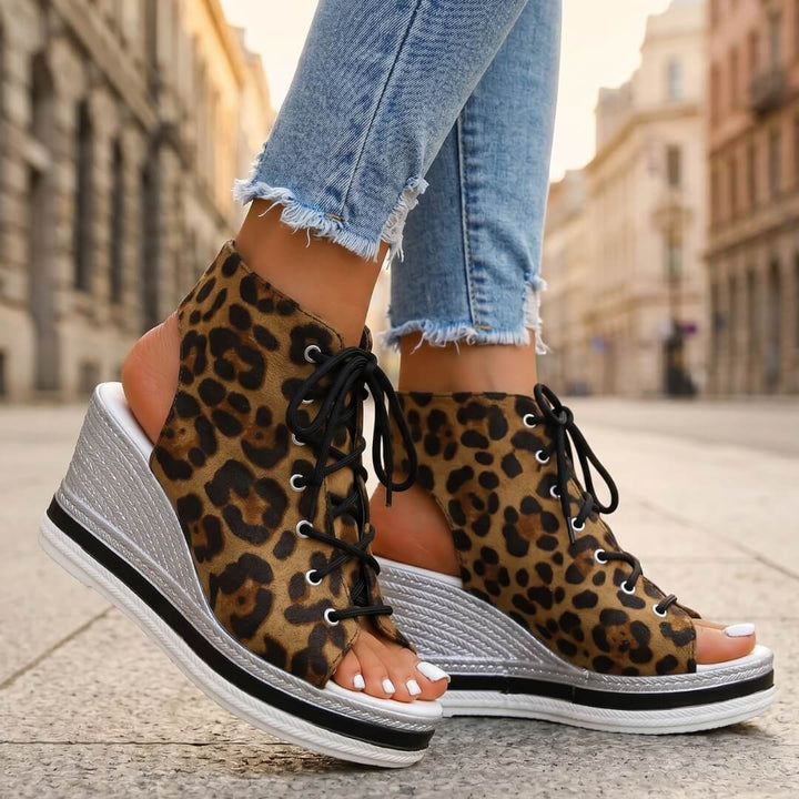 Layla - Sandalias de cuña altas con cordones