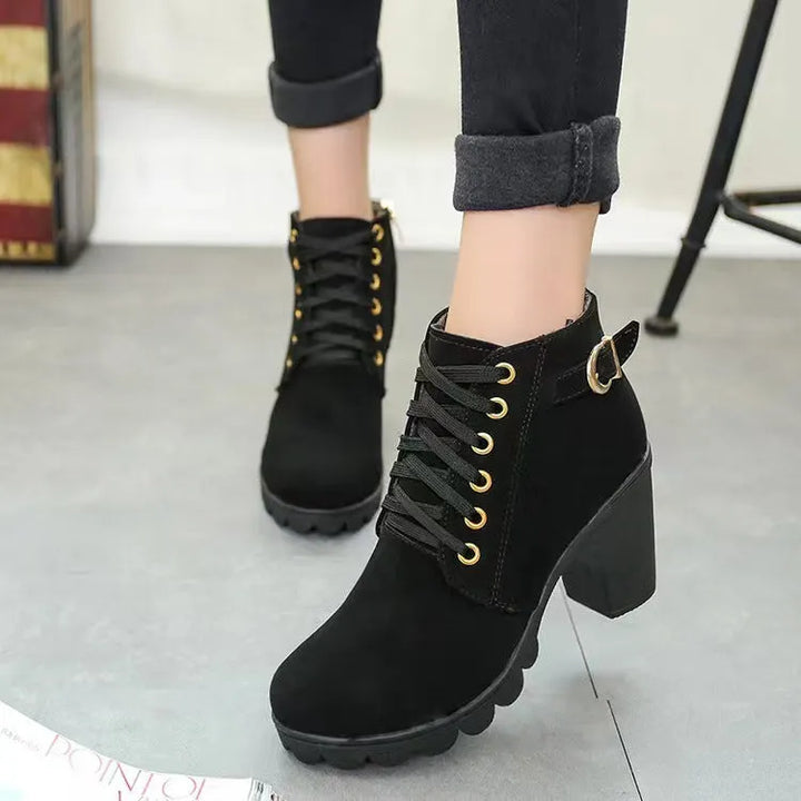 Mara - Botas de tacón ancho forradas en piel