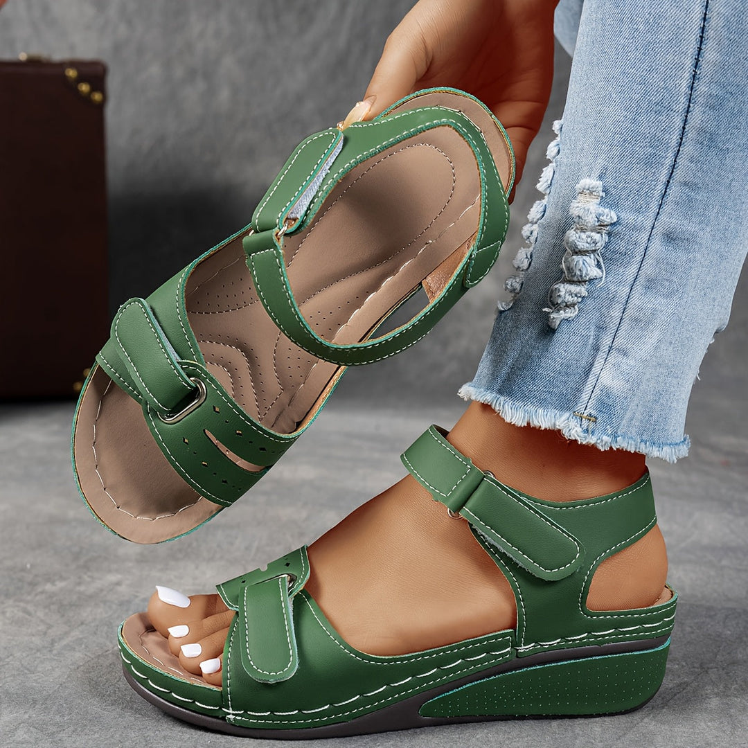 Quinnie - Sandalias con soporte