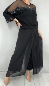 Caia - Conjunto de dos piezas con pantalón con detalles plisados y apliques
