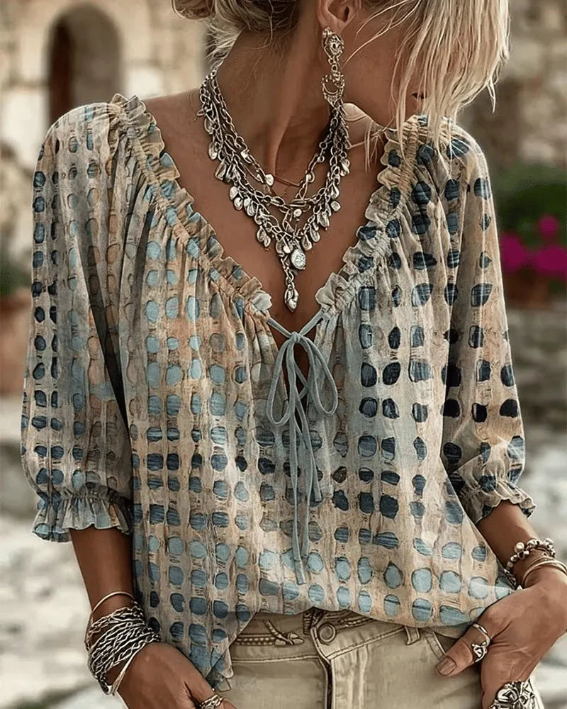 Araminta - Blusa de escote en V con cierre de cordón y tacto suave