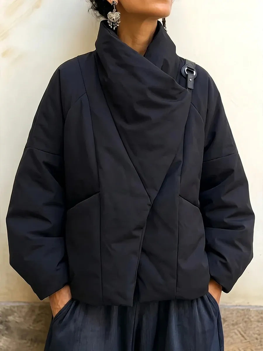Ismena - Chaqueta acolchada asimétrica con cuello alto