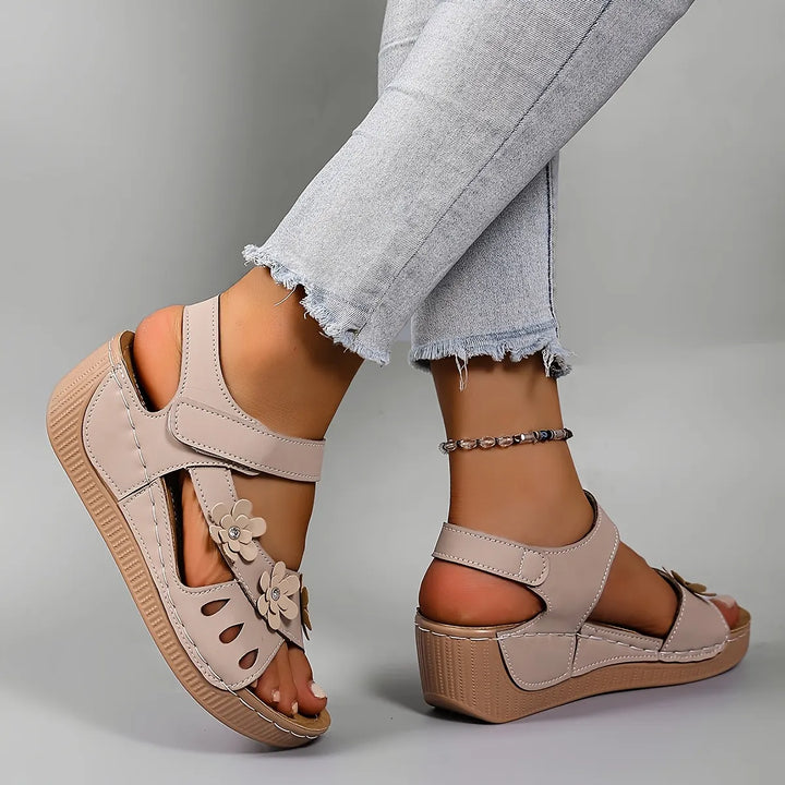 Fiorelia - Sandalias de cuña florales cómodas