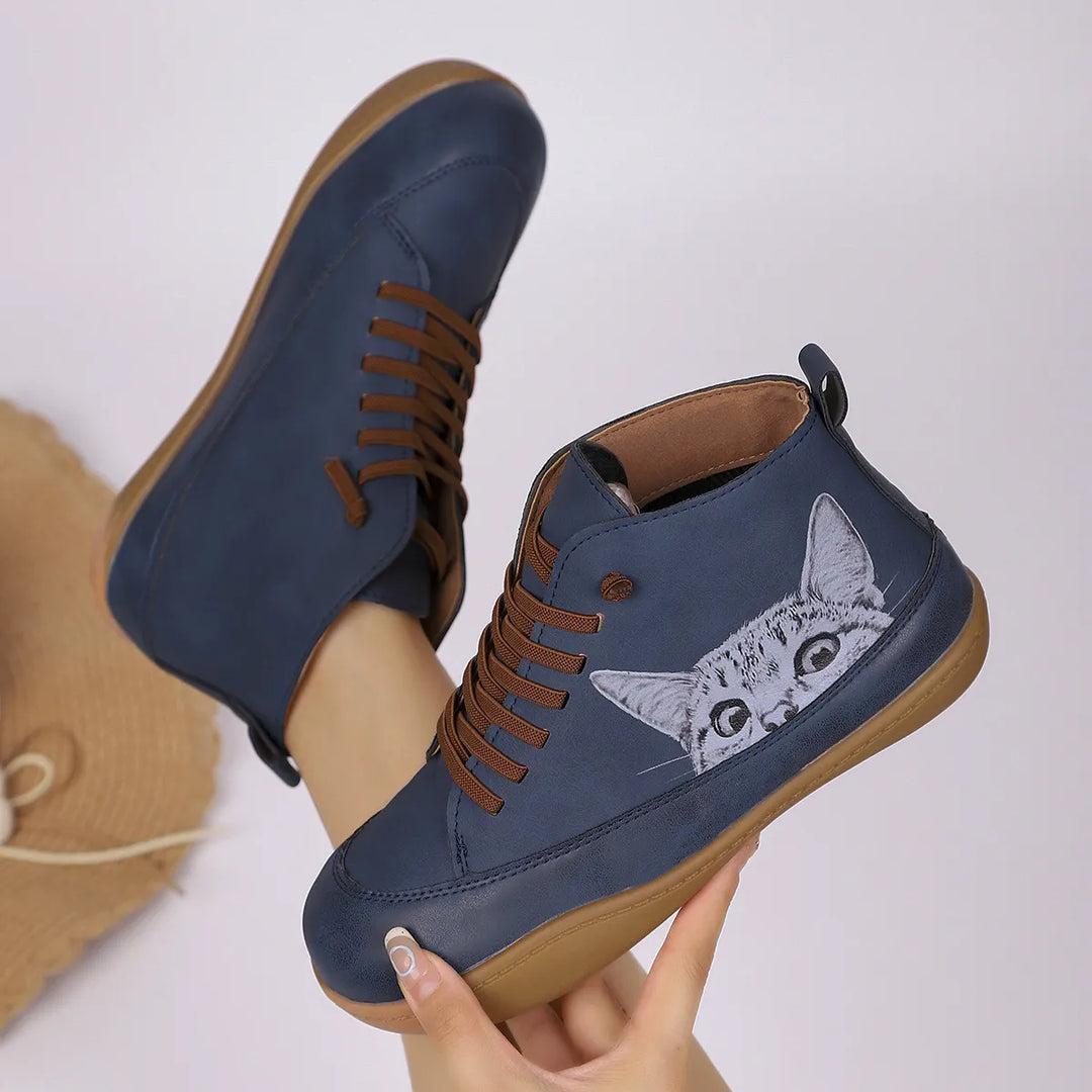 Zorelle - Botines con detalle de gato