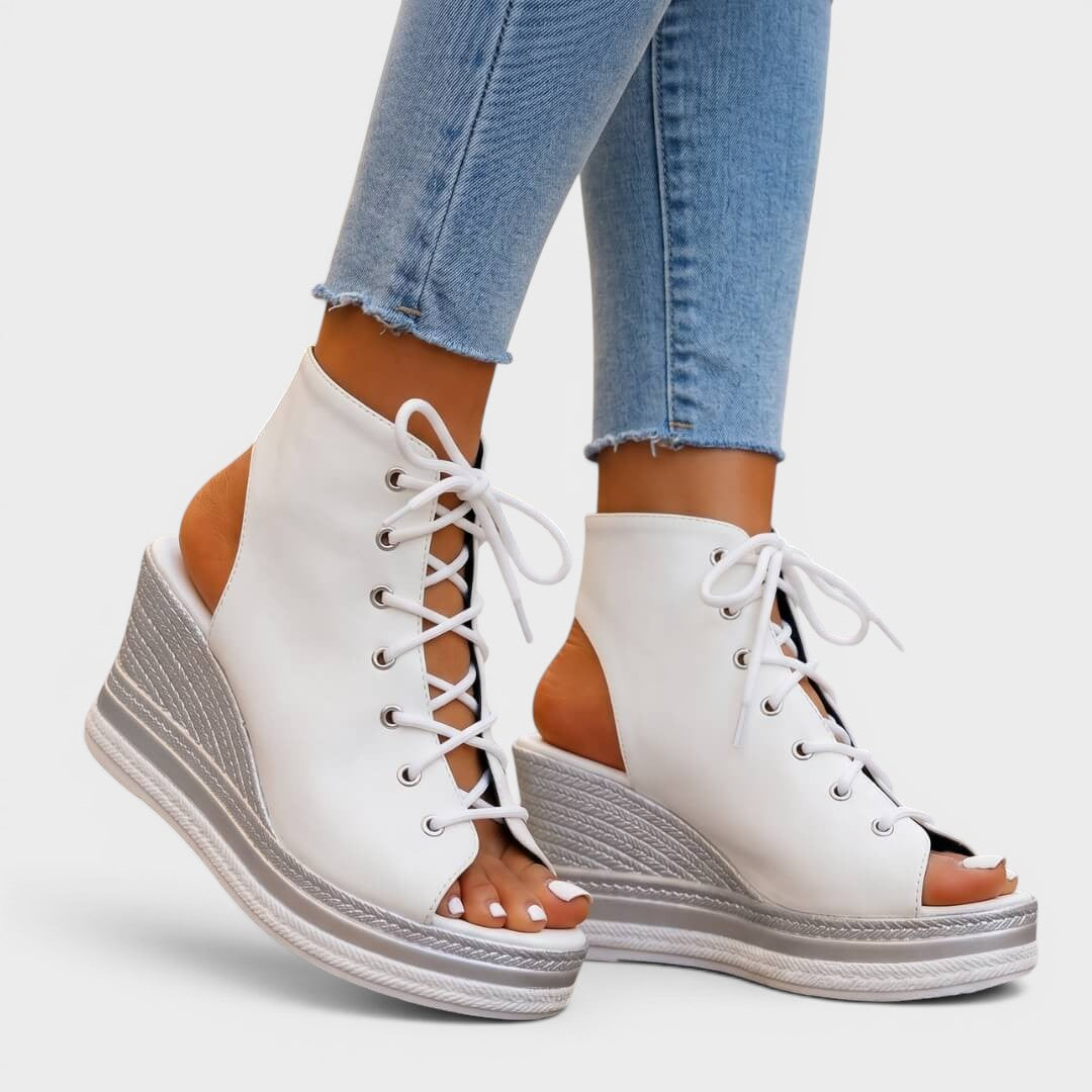Elaina - Sandalia de cuña alta con lazada