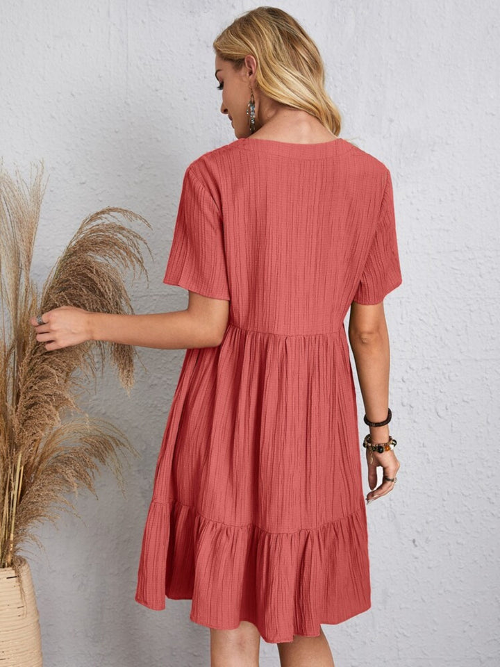 Belinda - Minivestido texturizado con volantes y escote en V