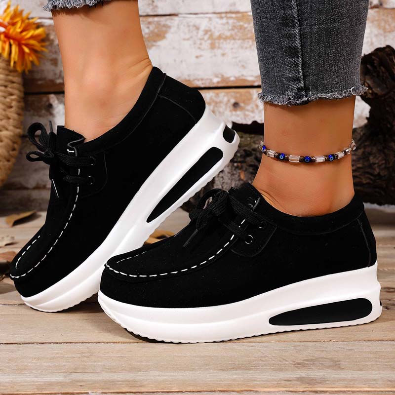 Eirwen - Zapatillas de plataforma acolchadas con cordones