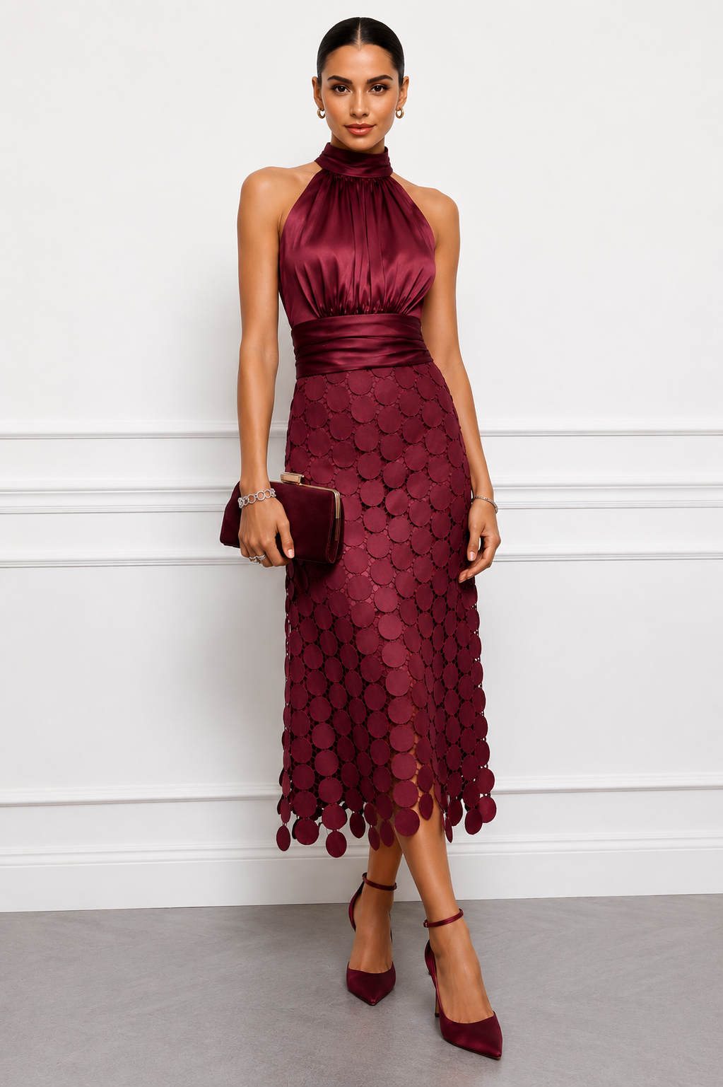 Amabel - Vestido midi con cuello halter de lujo