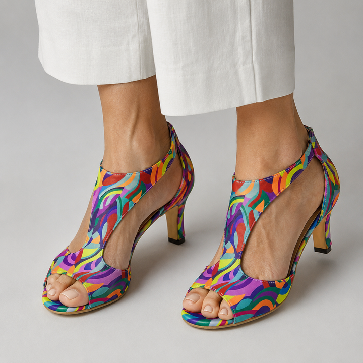 Corabelle - Sandalias de tacón elegantes con tira en T