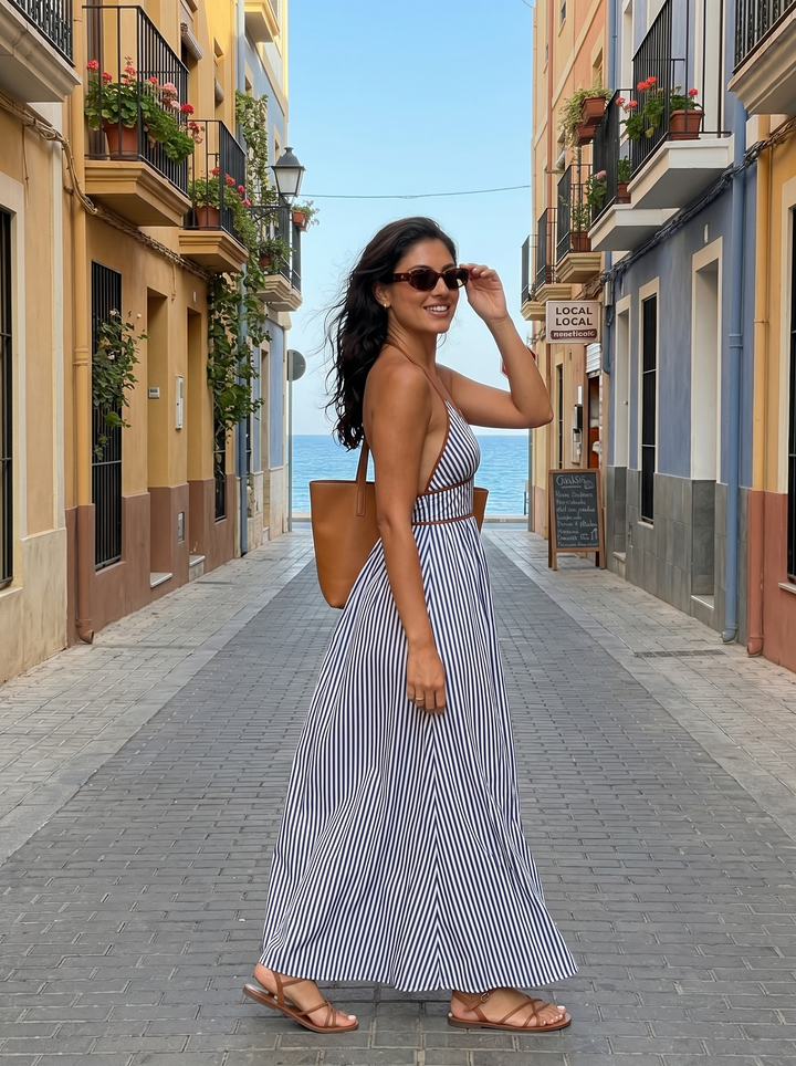 Lilliet - Vestido largo escultural con escote halter