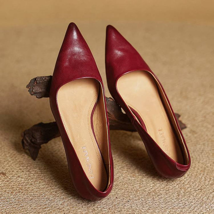 Serelina - Zapato de salón elegante de tacón bajo y punta fina