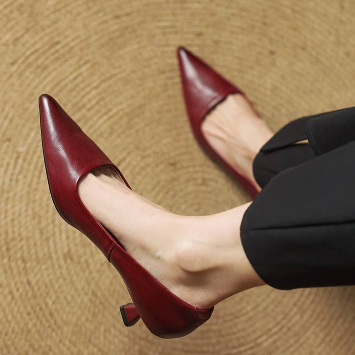 Serelina - Zapato de salón elegante de tacón bajo y punta fina