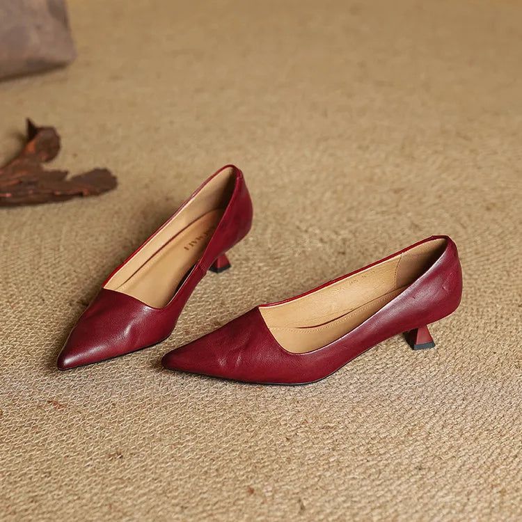 Serelina - Zapato de salón elegante de tacón bajo y punta fina