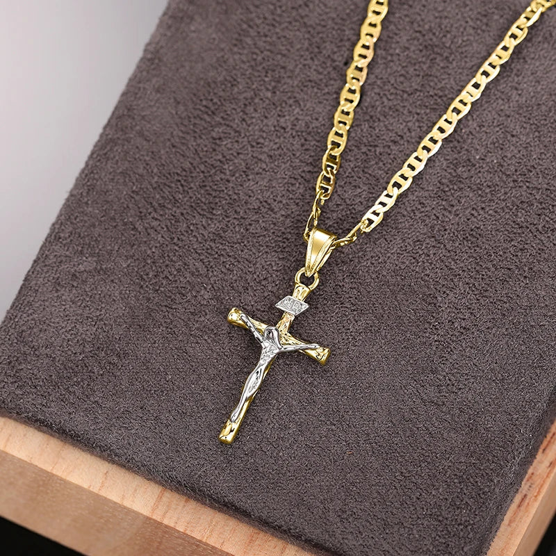 Bayford - Collar con colgante de cruz brillante