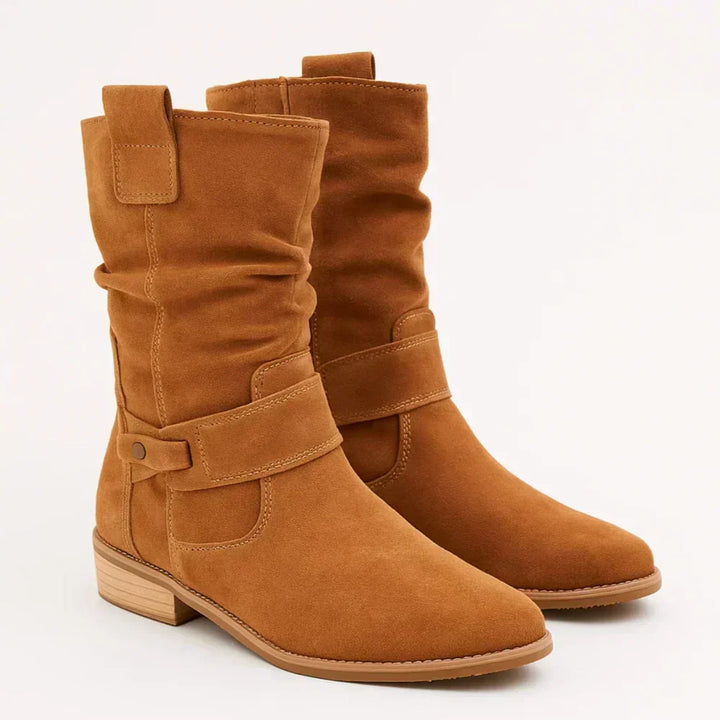Calluna - Botas de media caña con tacón de bloque y textura suave