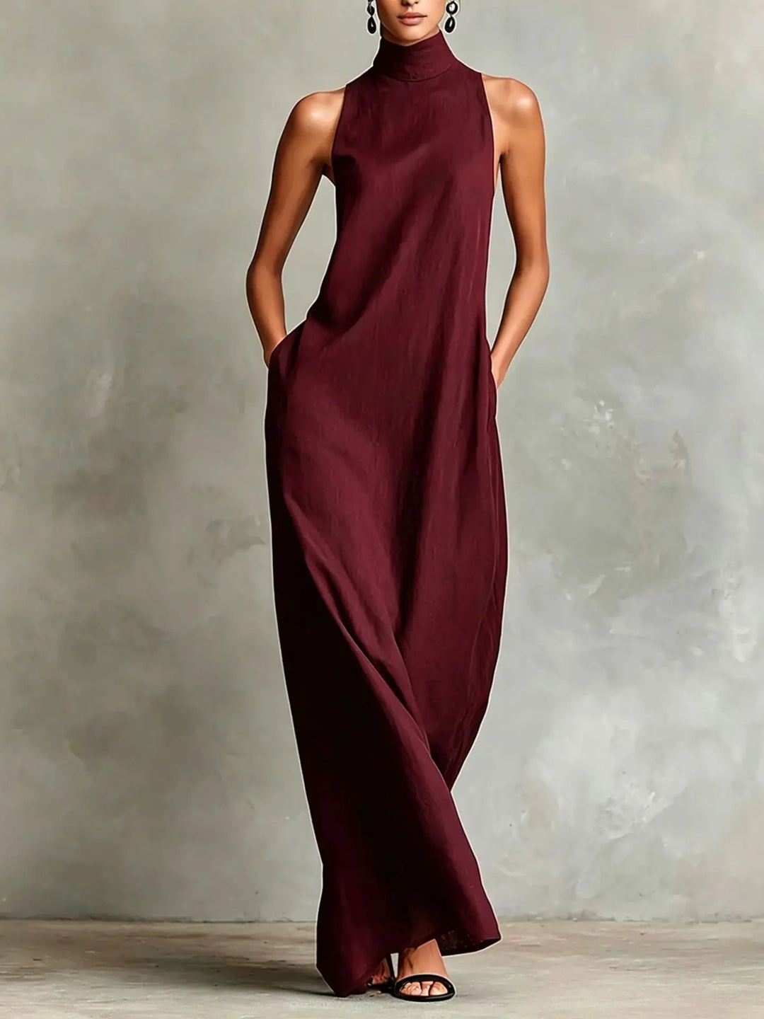 Orietta - Vestido largo sin mangas de cuello alto