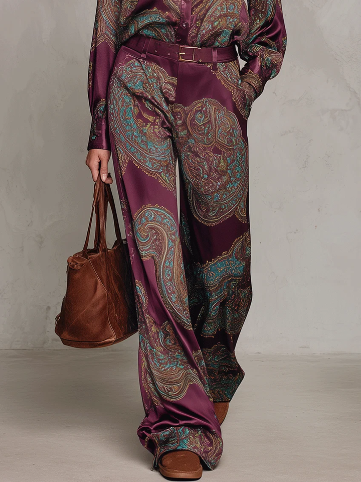 Jessamira - Conjunto de dos piezas sedoso con estampado paisley