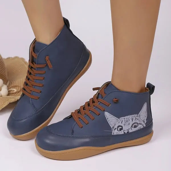 Zorelle - Botines con detalle de gato