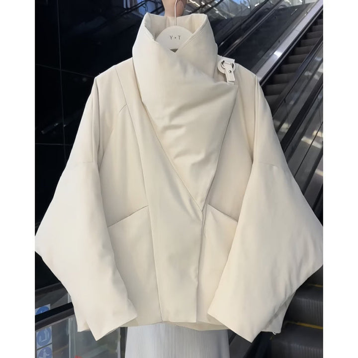 Ismena - Chaqueta acolchada asimétrica con cuello alto