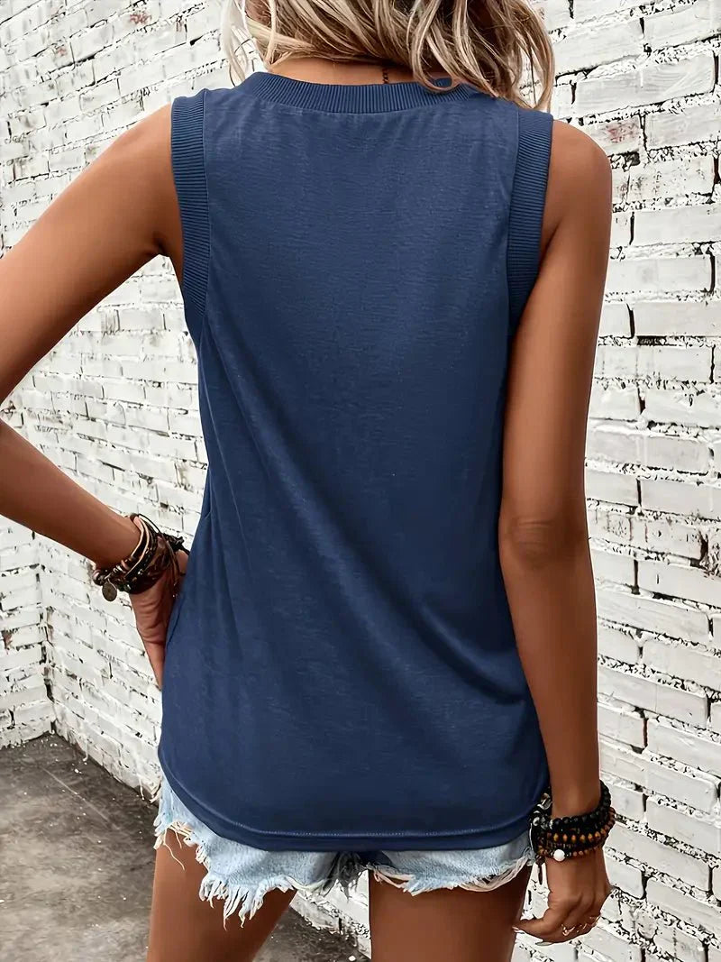 Megan - Camiseta de escote corazón con tacto suave