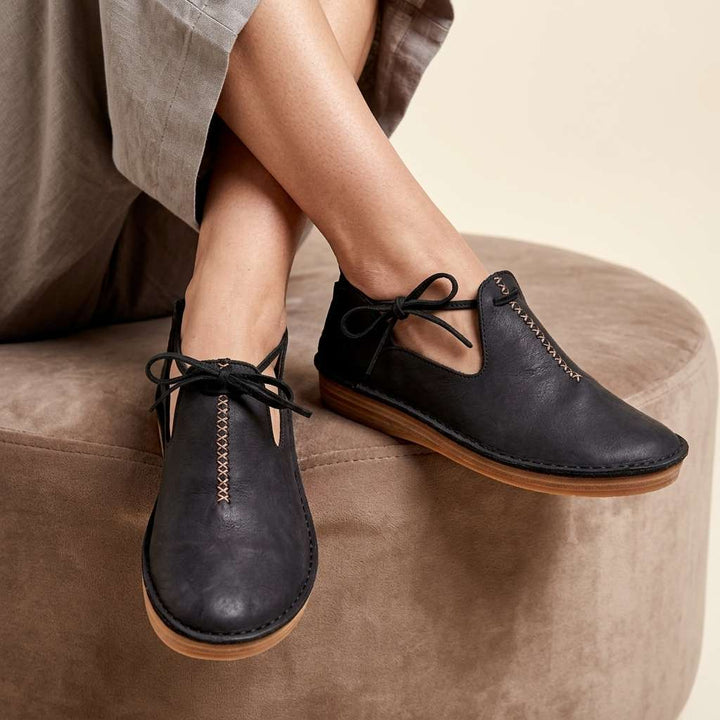 Delaina - Zapatos vintage de piel con encaje