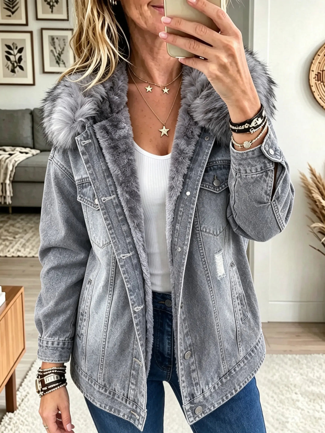 Raisa - Cazadora trucker aislada