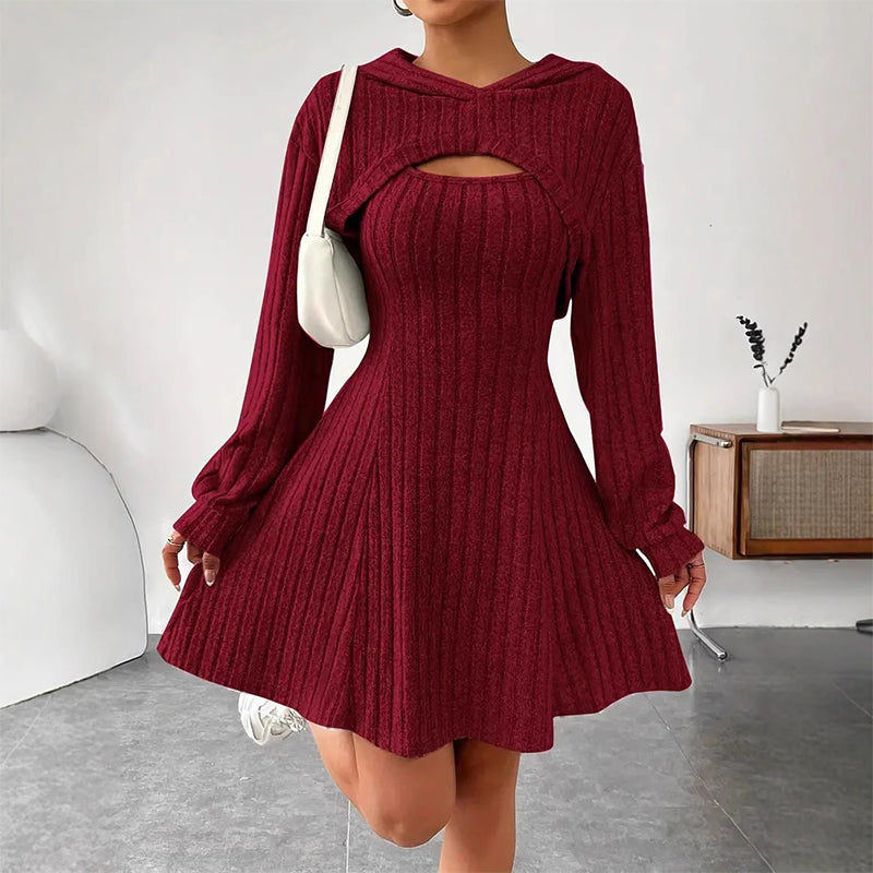 Mirellia - Minivestido de punto con capucha y abertura